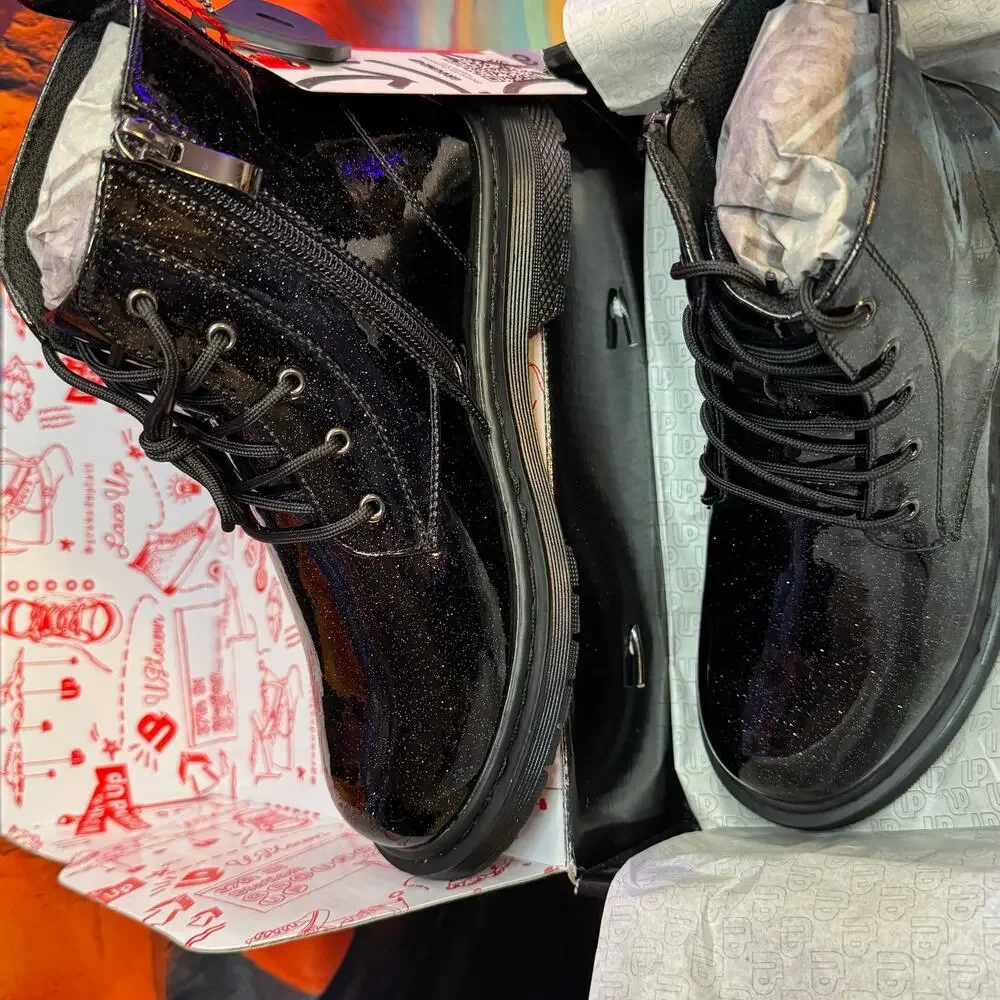 •DS• GroundUp Black Sparkle Boots • Kids 3C